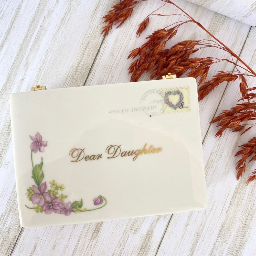 Dear Daughter Music Box